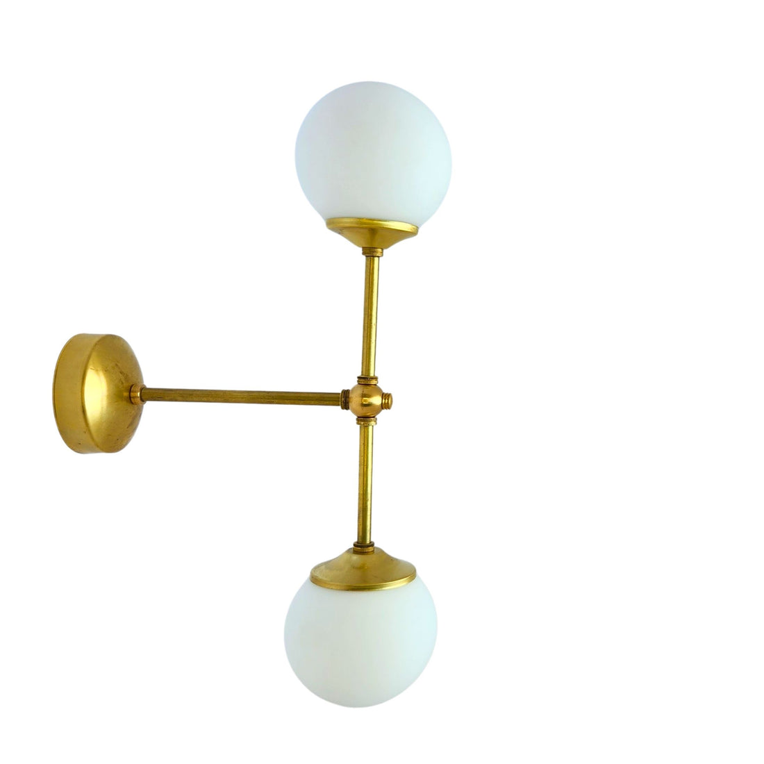 2-bulb wall lamp